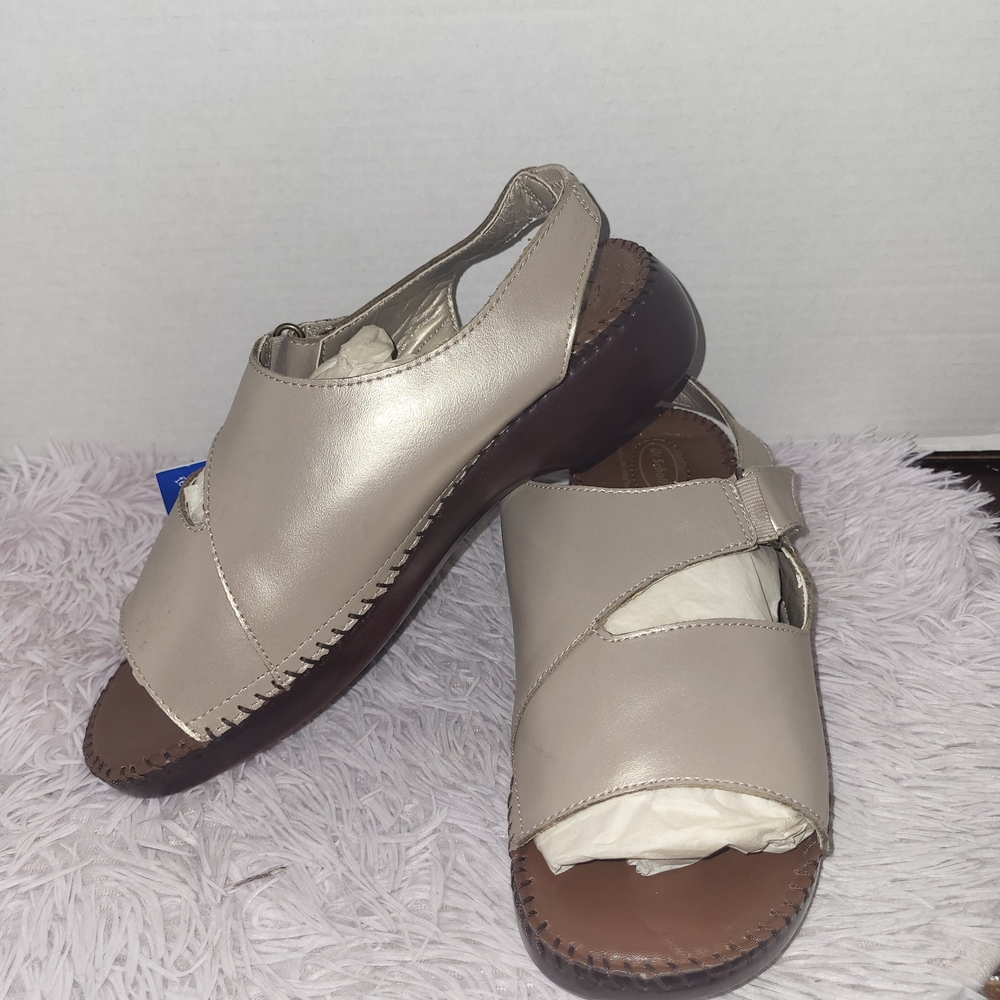 Dr. Scholl's Nina Women's Gold Leather Open Toe Heel Strap Sandals Size 11 WW